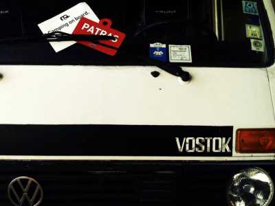 Il camper vintage della Volksvagen che Peppino Guardapassi e Lorenzo Scaraggi hanno comprato per il loro viaggio in giro per il mondo. L'hanno soprannominato Vostok